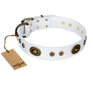 Leder Hundehalsband "Magnetic Appeal" FDT Artisan in Weiß Leder Hundehalsband "Magnetic Appeal" FDT Artisan in Weiß